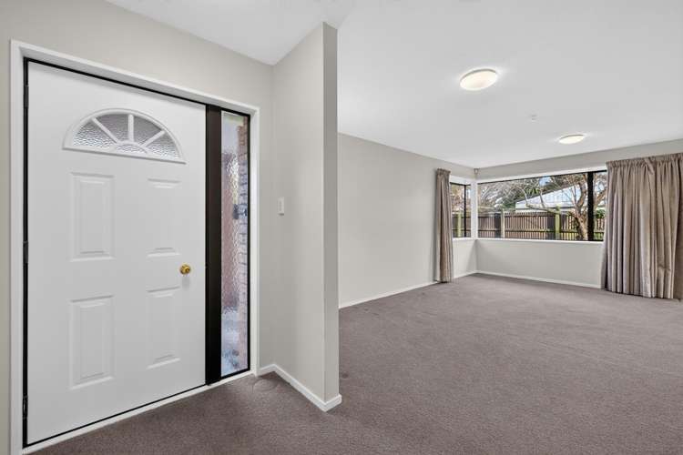 8 Ronald George Place Parklands_15
