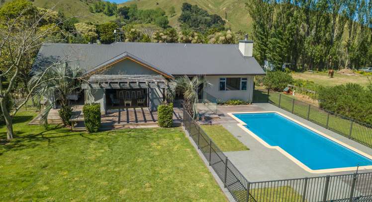 39a Lloyd George Road Wainui_0