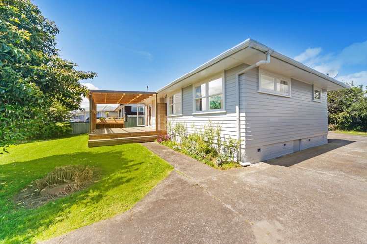 7 Ainsdale Place Manurewa_0