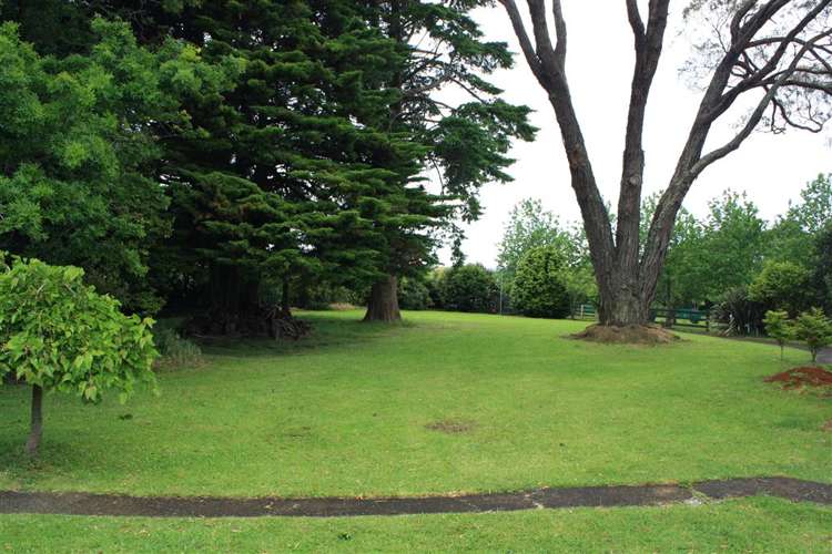 1322 Glenbrook Road Glenbrook_7