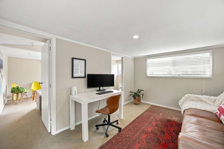 25 McPhail Street Birkdale_23