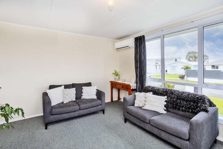 84 Adamson Crescent_4