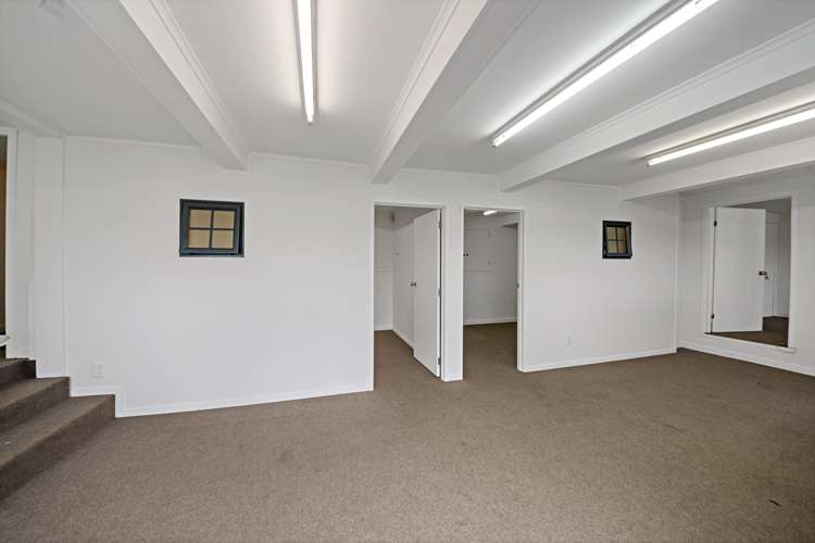 4 Bloomfield Place Epsom_19