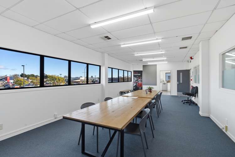 8 Bath Street Levin_3