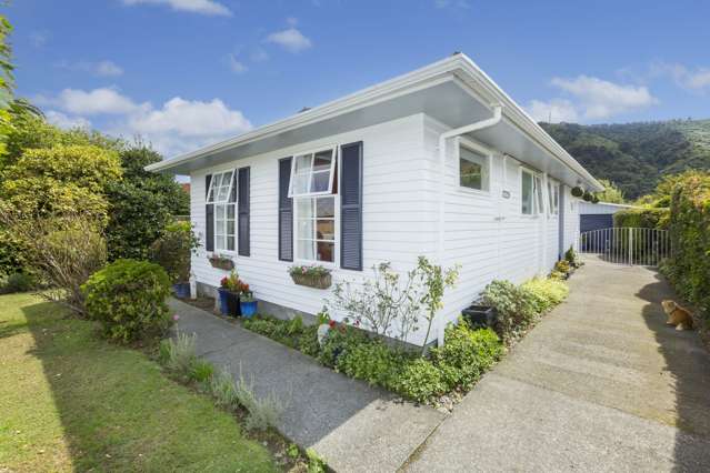 88 Pasadena Crescent Totara Park_1