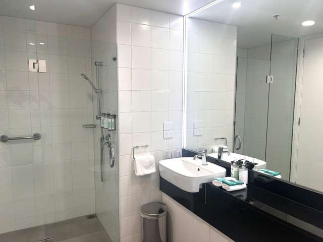 105/21 Stanley Street Queenstown_2