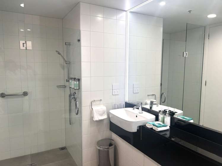 105/21 Stanley Street Queenstown_2