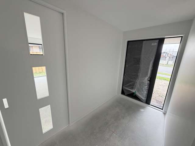 122 Scout Street Rolleston_2