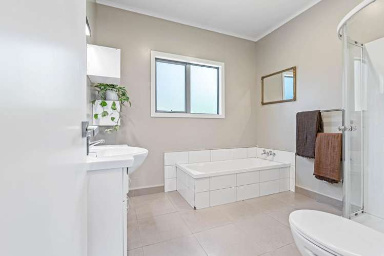 767 Mokau Road Mimi_18