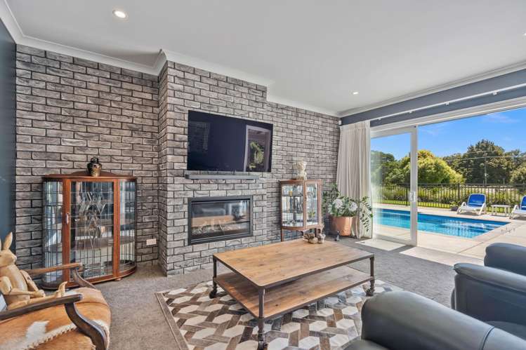 414 Three Mile Bush Road Kamo_11