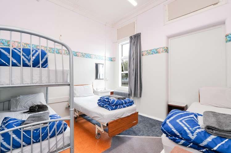 8 Clark Street Owaka_19