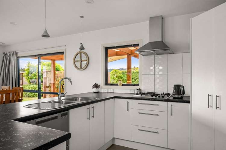 27 Thyme Crescent Alexandra_6