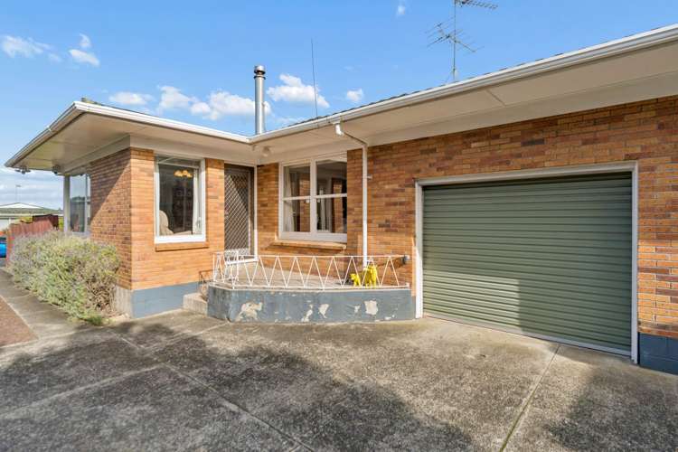 1/5 Evelyn Place Hillcrest_15