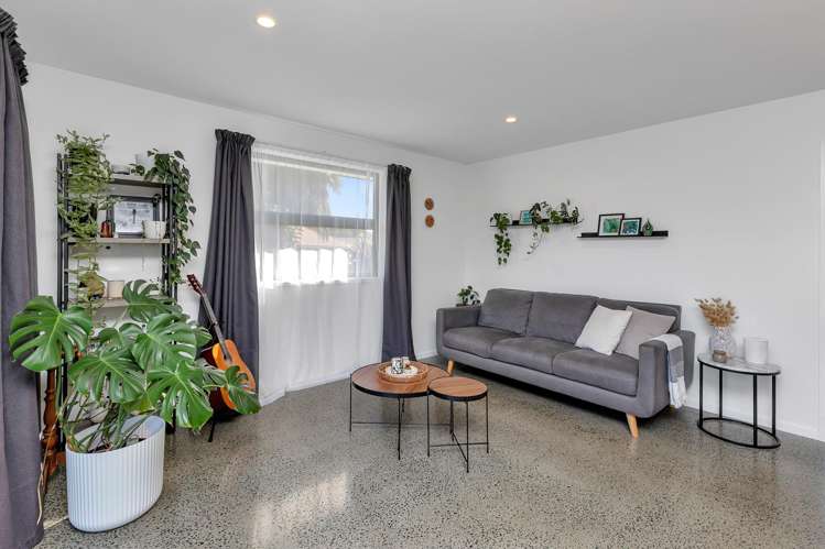 10 Lochiel Place Te Kamo_3
