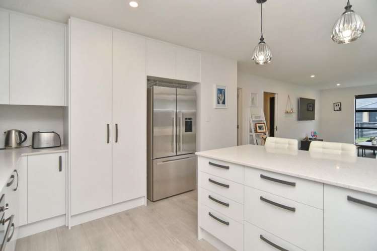 60 Quinn Crescent Woodend_9