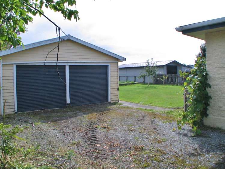 33 Moana Crescent Te Anau_14