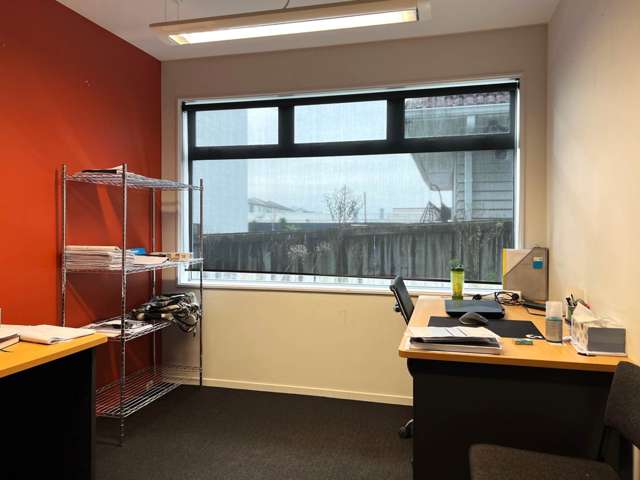 118 Lincoln Road Henderson_3