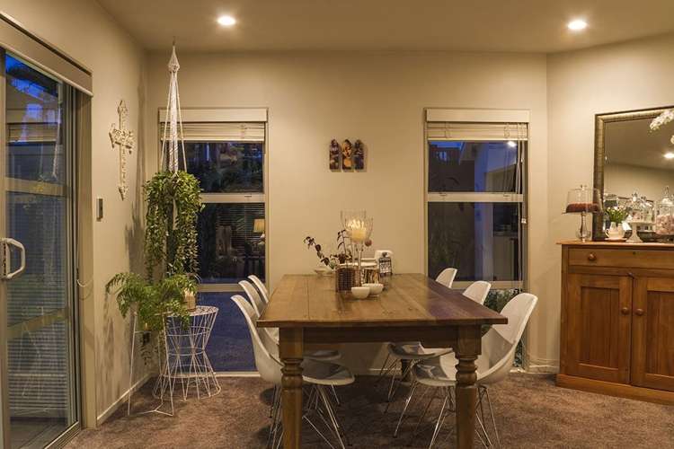 2/63 Selwyn Crescent Forrest Hill_59