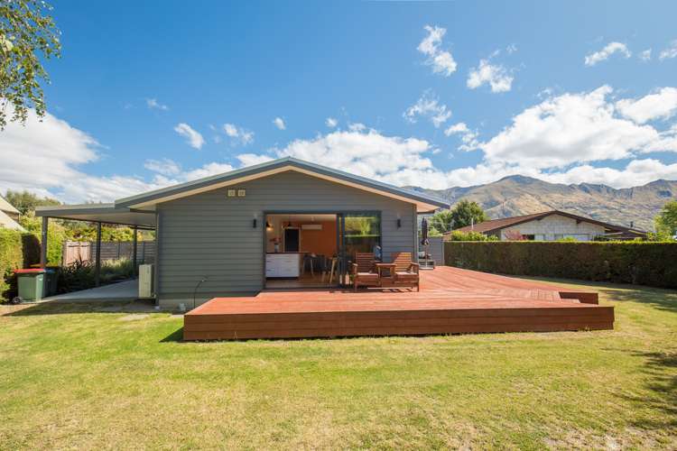 116 Aubrey Road Wanaka_2