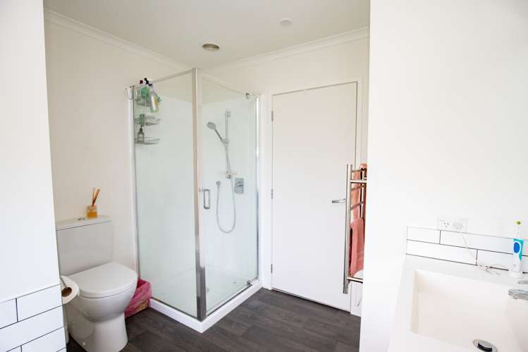 8 Costello Drive Ngatea_17