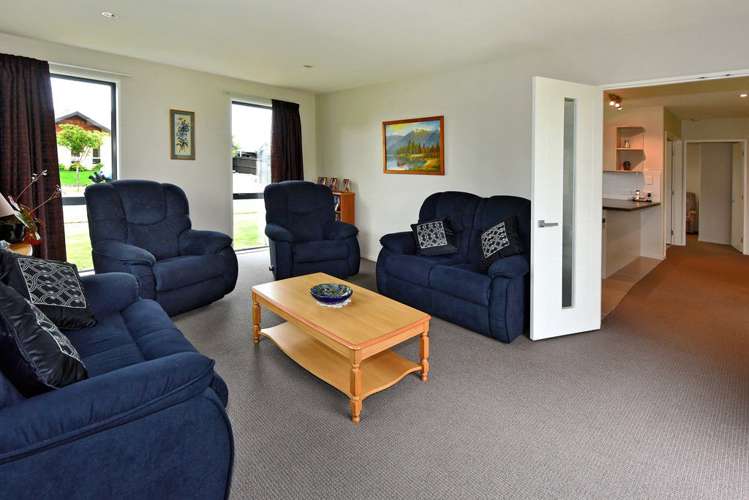 40 Reka Street Parklands_24