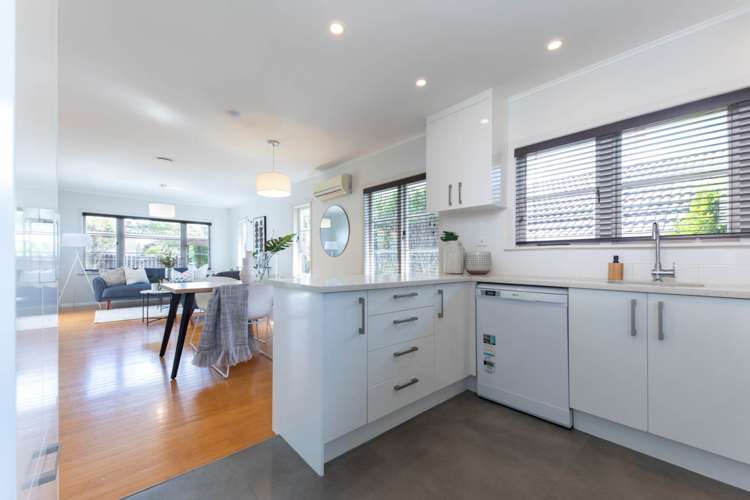 33 Gilliam Street New Lynn_9