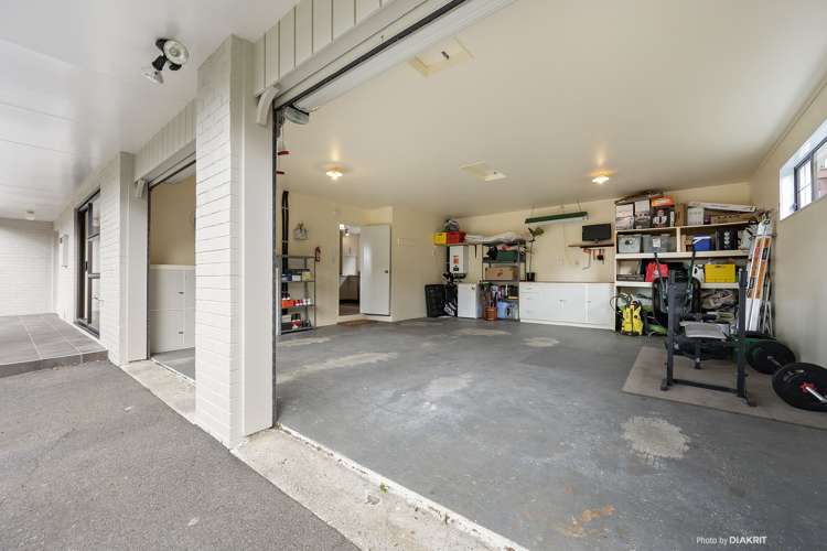 17 Paddington Grove Karori_11