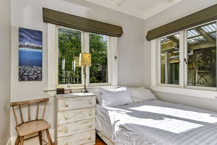 6 Creamer Avenue Belmont_8