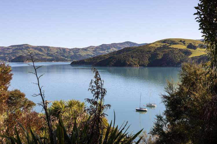 217 Beach Road Akaroa_29