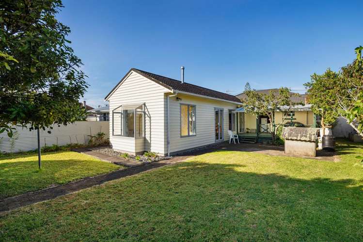 206 Mount Albert Road Sandringham_2