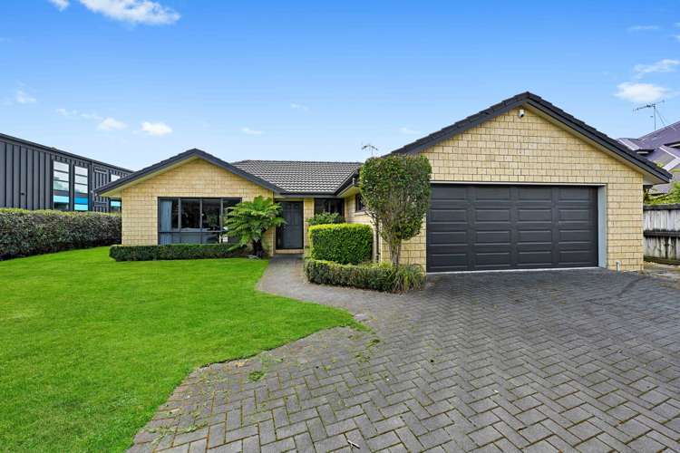 21 Burgundy Court Rototuna_22