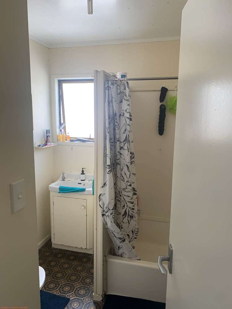 1 Hall Road Glenfield_11