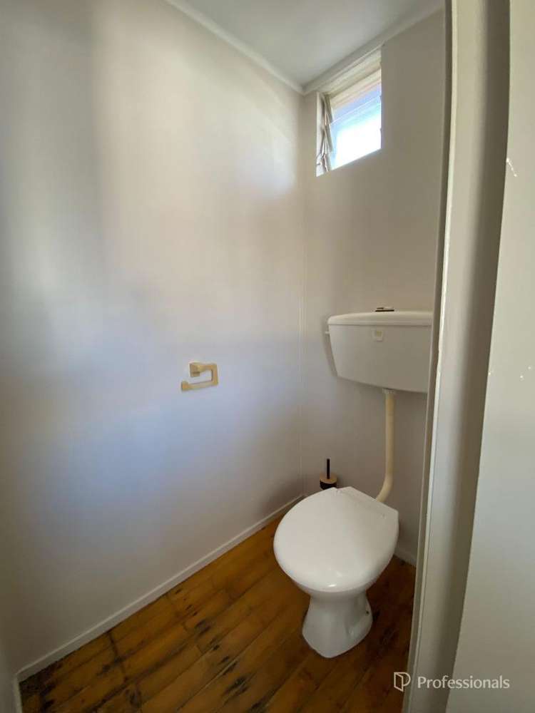 9 Greers Road Weymouth_10