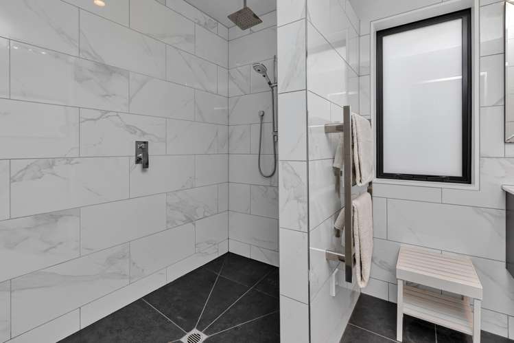 11 Waitemata Drive One Tree Point_14