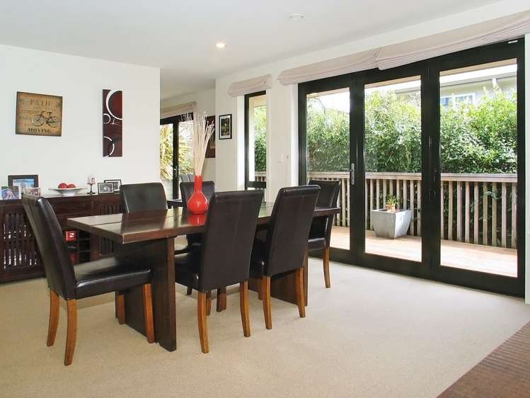 5 Tararua Close Aotea_5