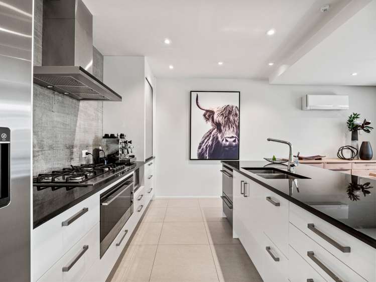 4/15 Melbourne Street Queenstown_2