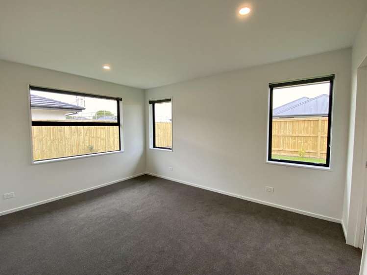 66 Crossley Avenue 500171_11