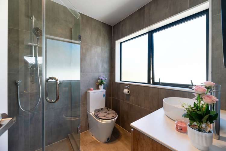 20A Jamaica Place Blockhouse Bay_12