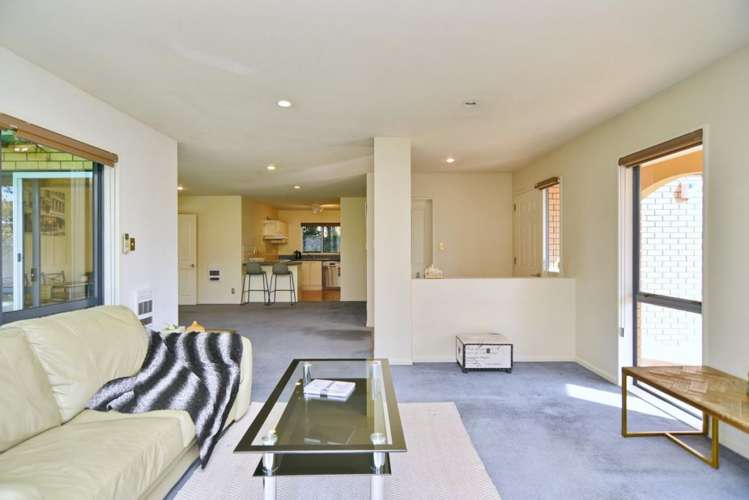 10 Riegler Place Belfast_9