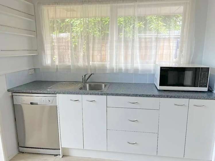 1/129 Glandovey Road Strowan_3