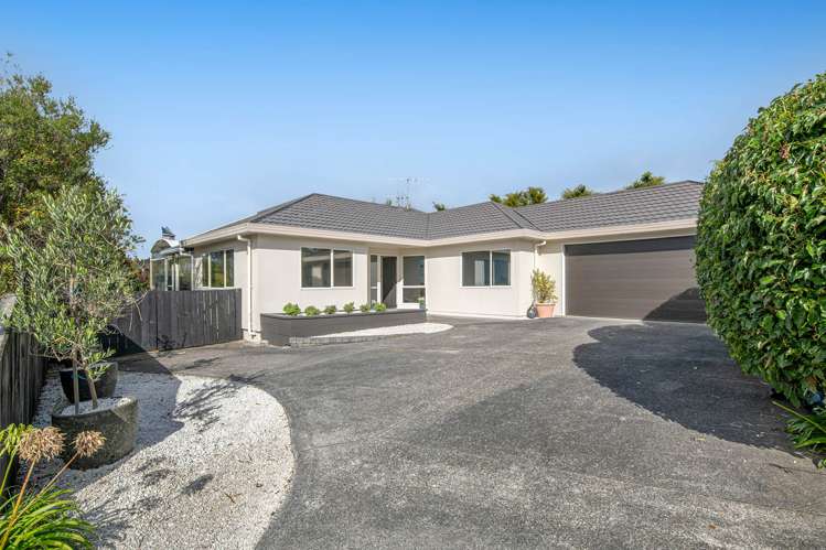 13 Sandpiper Grove Unsworth Heights_15