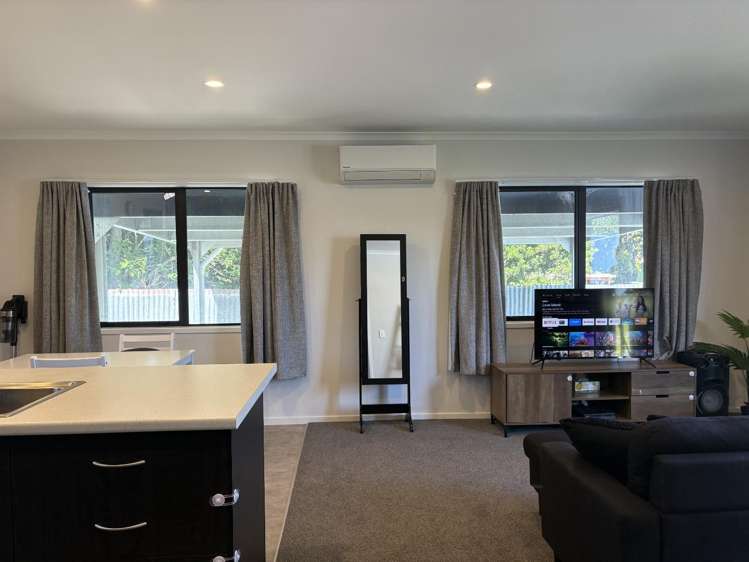 A/13 Buchanan Street 1052_6