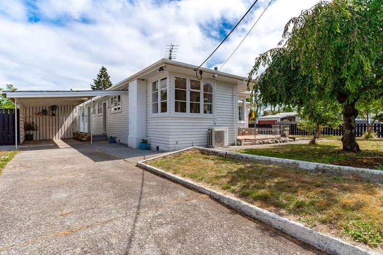 99 Broadway Carterton_20