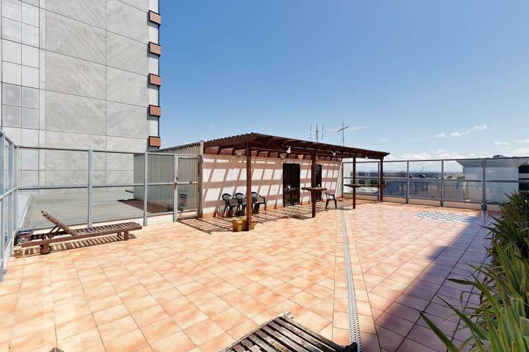 6B/105 Albert Street City Centre_7