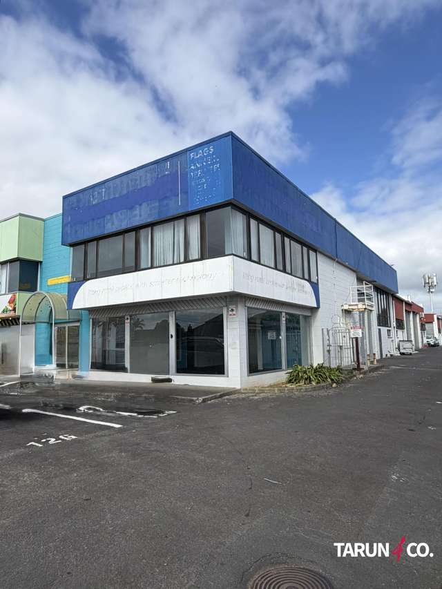 Roadfront Showroom & Warehouse - Puhinui Rd