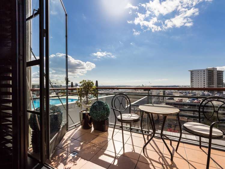 536/35 Hobson Street Auckland Central_13