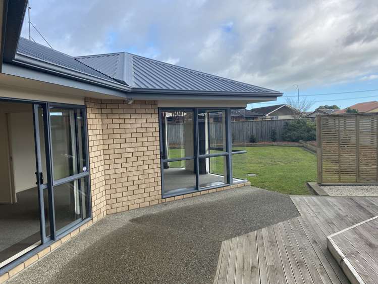 19 Daniel Place Kelvin Grove_4