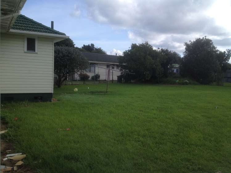 6 Derrett Place Mangere Bridge_1