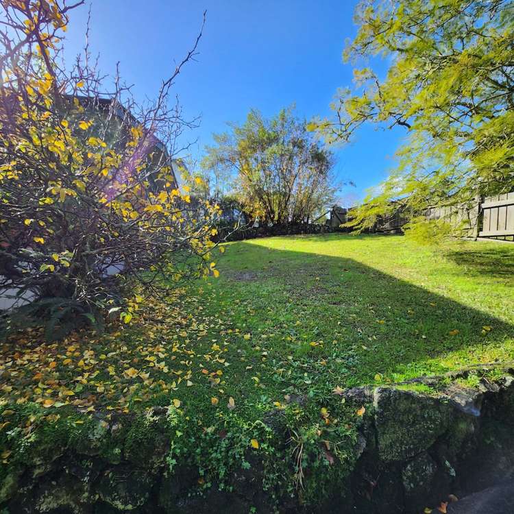 69 Holland Road Hillcrest_9