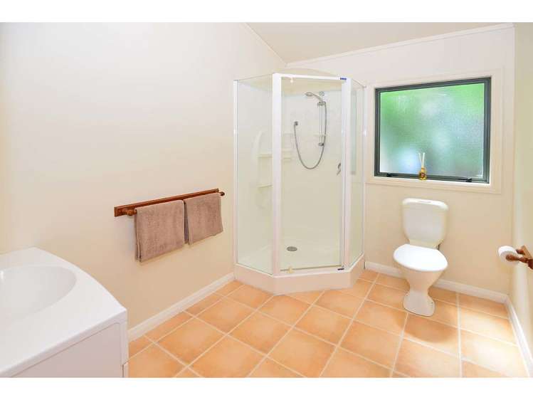 808 Inland Road Helensville_15